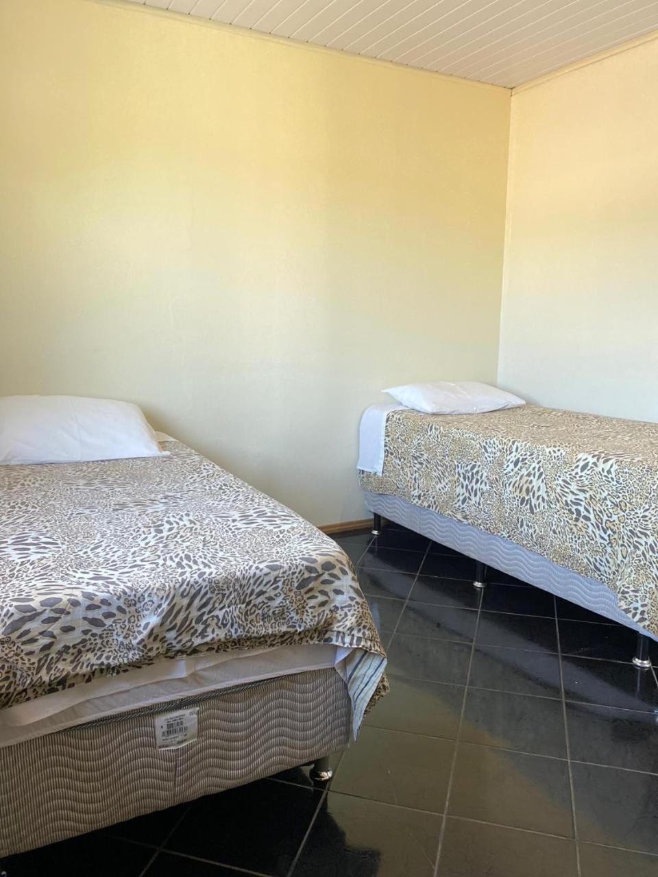 Hotel E Pousada Via Mar Itapocu Zewnętrze zdjęcie