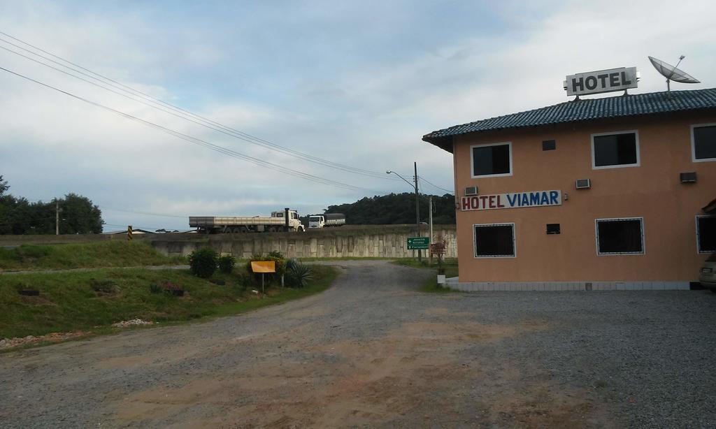 Hotel E Pousada Via Mar Itapocu Zewnętrze zdjęcie